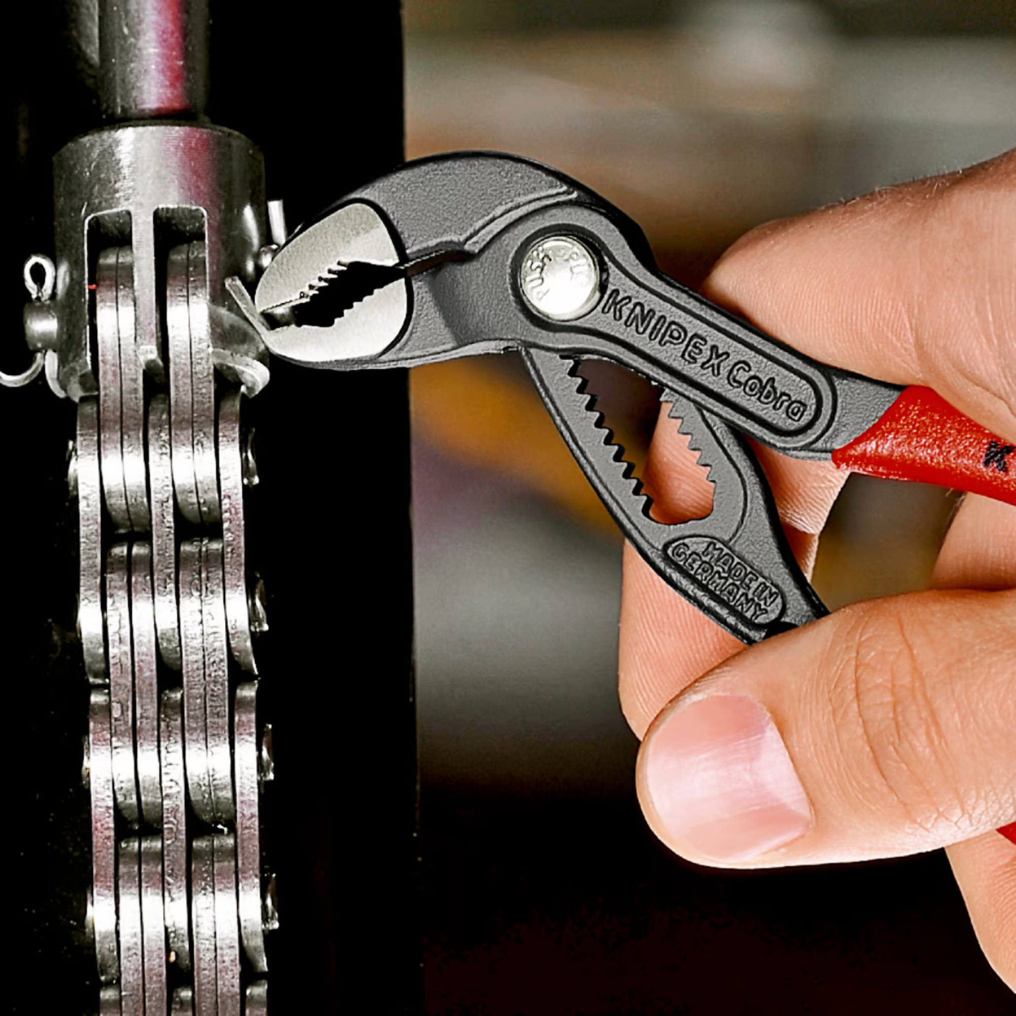 KNIPEX 87 01 125 Pinza de extensión pico de loro Cobra 125 mm (5″)