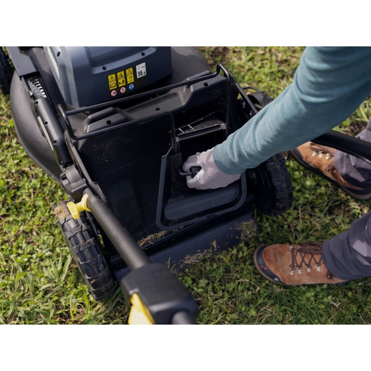Karcher Pack Podadora con batería y cargador